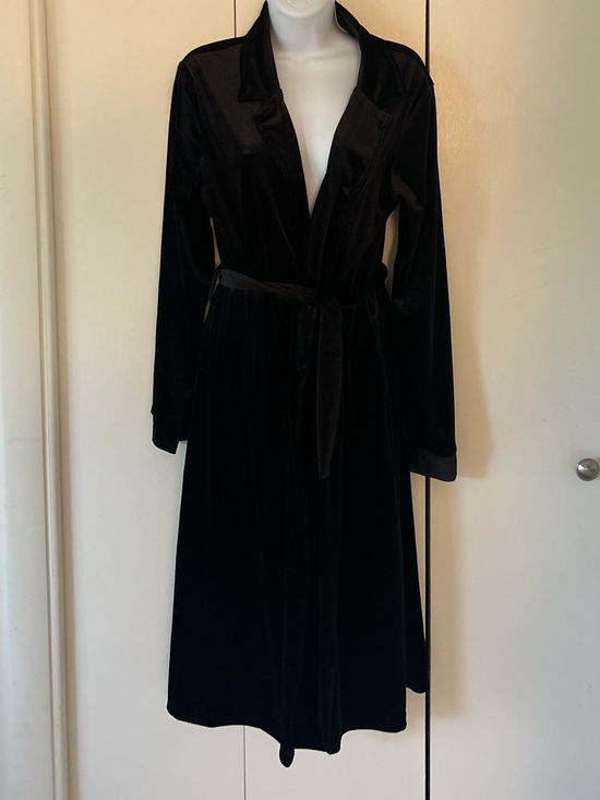Futurino Other - Futurino Velvet Long Belted Robe pockets NWT S